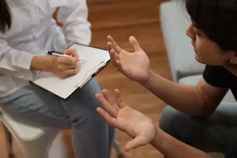 פסיכיאטר ומטופל
